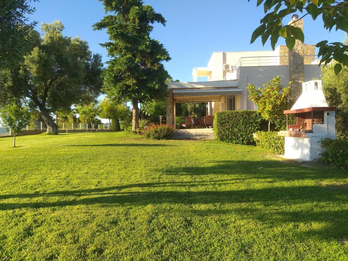 Villa Achilleos Posidi Eksteriør bilde