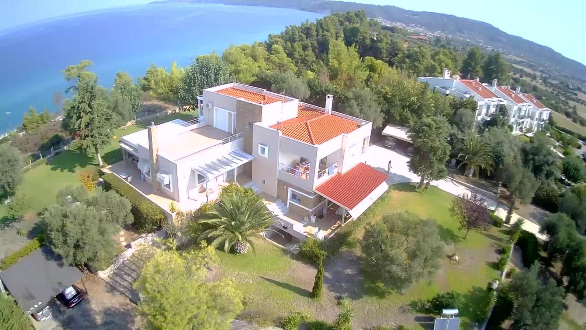 Villa Achilleos Posidi Rom bilde